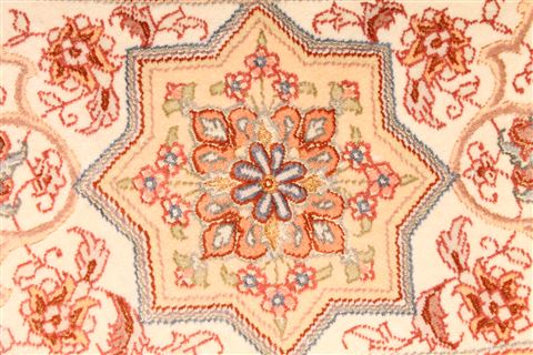Tabriz Green Round Hand Knotted 910 X 910 Area Rug 254-30003 Image 4