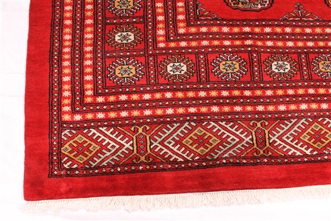 Bokhara Beige Hand Knotted 90 X 122 Area Rug 254-30006 Image 1