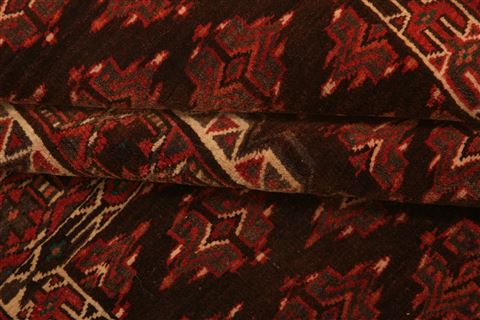 Kunduz Red Hand Knotted 310 X 49 Area Rug 253-30012 Image 3