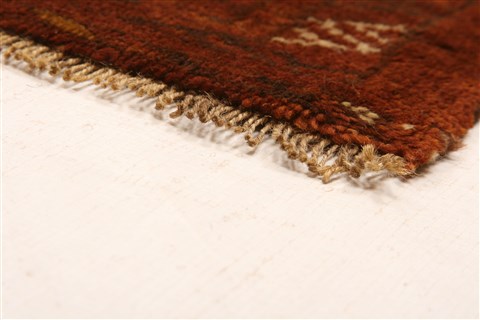 Kunduz Red Hand Knotted 31 X 51 Area Rug 100-30024 Image 6