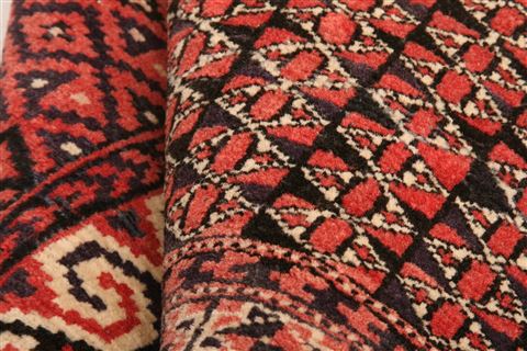 Turkman Red Hand Knotted 30 X 39  Area Rug 253-30026 Image 2