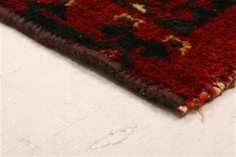 Kunduz Red Hand Knotted 35 X 58 Area Rug 100-30037 Image 5