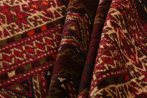 Yamouth Red Hand Knotted 42 X 68 Area Rug 253-30038 Image 2
