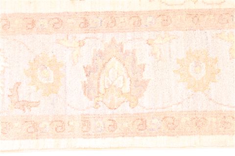 Pishavar Beige Oval Hand Knotted 68 X 102 Area Rug 254-30041 Image 3