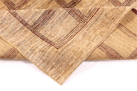 Gabbeh Brown Hand Knotted 66 X 91 Area Rug 254-30043 Image 7