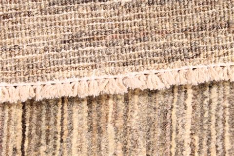 Modern Grey Hand Knotted 63 X 102 Area Rug 254-30046 Image 5