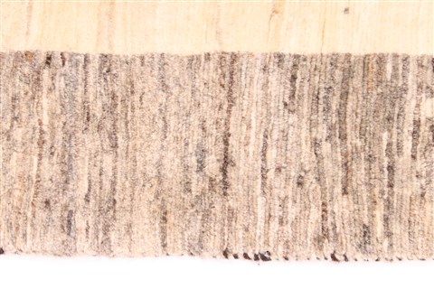 Gabbeh Beige Hand Knotted 35 X 49 Area Rug 254-30057 Image 4