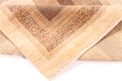 Gabbeh Beige Hand Knotted 23 X 49 Area Rug 254-30059 Image 7