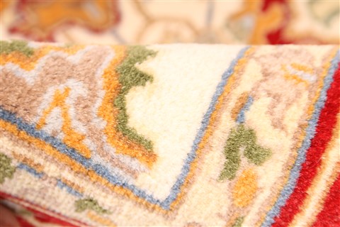 Tabriz Beige Hand Knotted 29 X 42 Area Rug 254-30071 Image 7