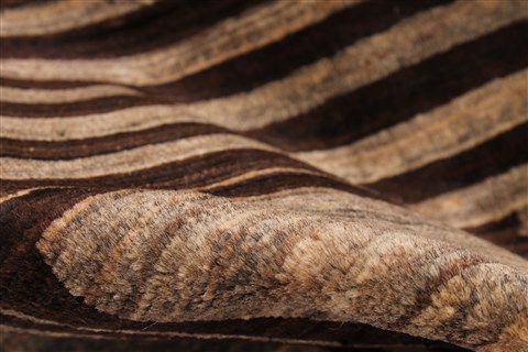 Modern Brown Hand Knotted 39 X 510 Area Rug 254-30079 Image 9