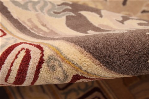 Tabriz Beige Hand Knotted 81 X 102 Area Rug 254-30097 Image 9