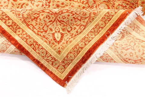 Tabriz Beige Hand Knotted 81 X 102 Area Rug 254-30107 Image 8