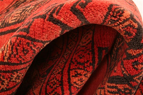 Bokhara Red Hand Knotted 35 X 66 Area Rug 100-30123 Image 1