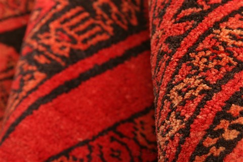 Bokhara Red Hand Knotted 35 X 66 Area Rug 100-30123 Image 2