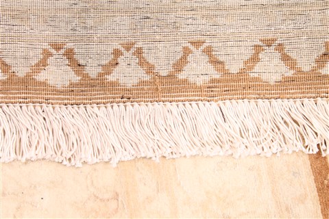 Tabriz Beige Hand Knotted 113 X 1411 Area Rug 254-30125 Image 6
