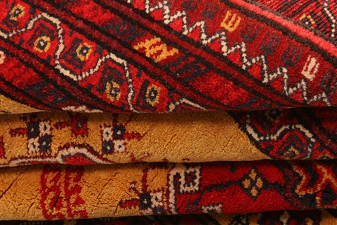Kizalayak Red Hand Knotted 42 X 61 Area Rug 253-30128 Image 4