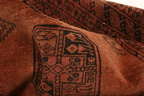 Turkman Red Hand Knotted 35 X 65 Area Rug 100-30130 Image 1