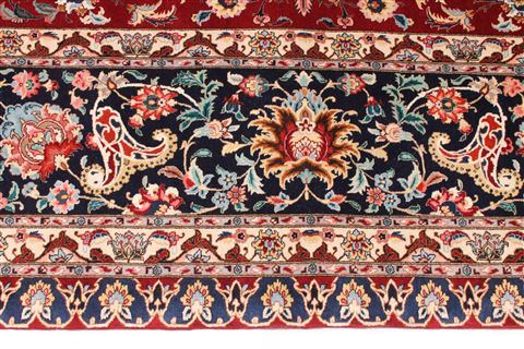 Tabriz Red Hand Knotted 112 X 171 Area Rug 254-30131 Image 3