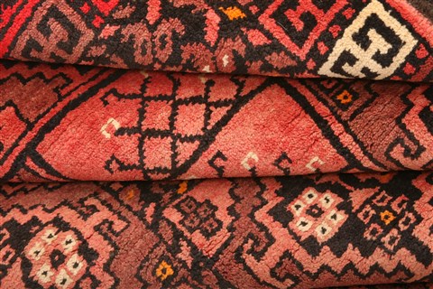 Kizalayak Red Hand Knotted 39 X 56 Area Rug 253-30138 Image 7