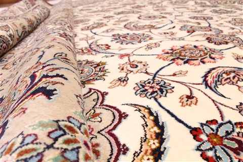 Isfahan Beige Hand Knotted 1111 X 167 Area Rug 254-30147 Image 3