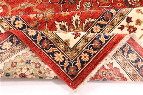 Mahal Beige Hand Knotted 90 X 119 Area Rug 254-30158 Image 12