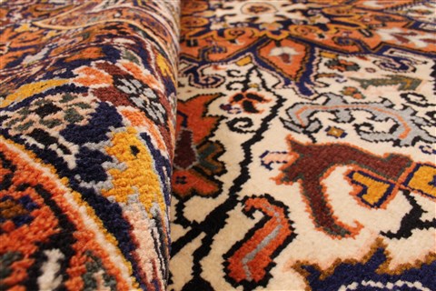 Heriz White Hand Knotted 53 X 610 Area Rug 254-30167 Image 8