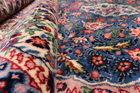 Kerman Blue Hand Knotted 100 X 140 Area Rug 255-30182 Image 12
