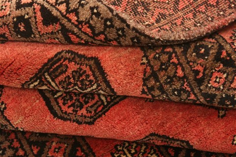 Bokhara Red Hand Knotted 39 X 61 Area Rug 100-30184 Image 3