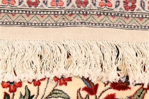 Tabriz Beige Hand Knotted 62 X 89 Area Rug 255-30196 Image 9