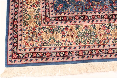 Kerman Red Hand Knotted 60 X 69 Area Rug 255-30197 Image 4