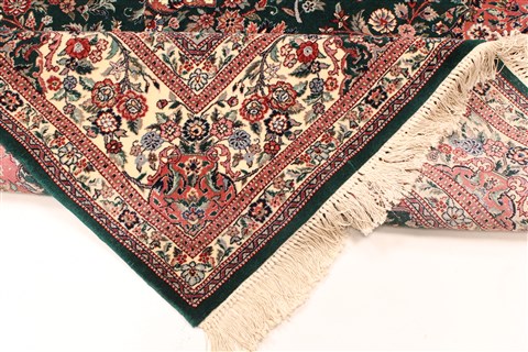Kashan Beige Hand Knotted 60 X 93 Area Rug 255-30198 Image 11