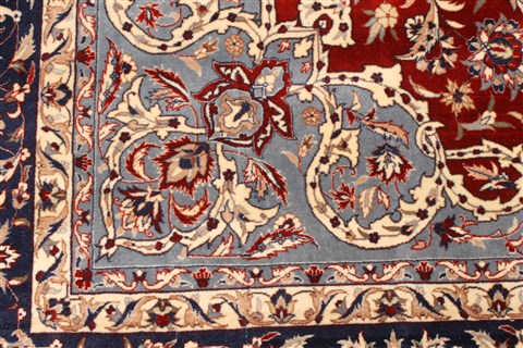 Isfahan Beige Hand Knotted 66 X 99 Area Rug 255-30201 Image 8