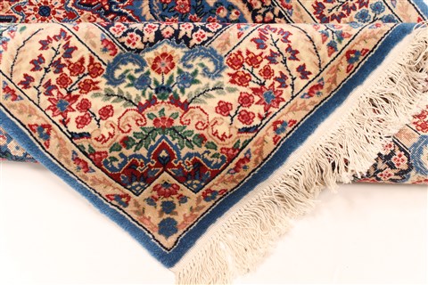 Kerman Red Hand Knotted 30 X 51 Area Rug 255-30202 Image 10