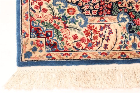 Kerman Red Hand Knotted 30 X 51 Area Rug 255-30202 Image 4