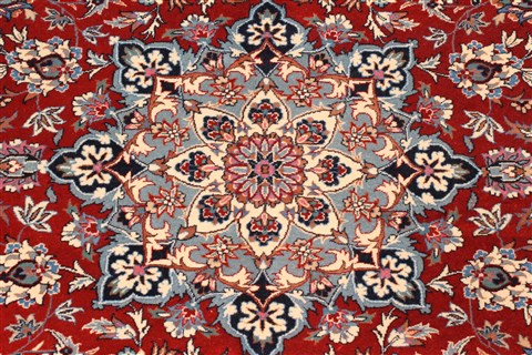 Isfahan Red Hand Knotted 65 X 89 Area Rug 255-30208 Image 5