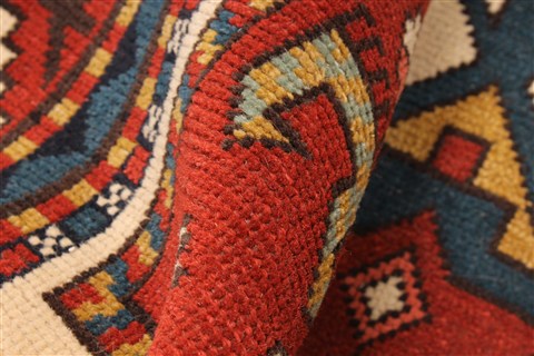 Kazak Beige Hand Knotted 51 X 89 Area Rug 255-30214 Image 3