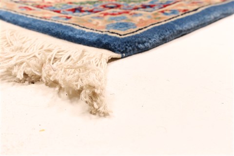 Kerman Red Hand Knotted 30 X 60 Area Rug 255-30220 Image 8