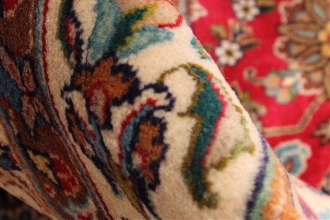 Tabriz Blue Hand Knotted 132 X 190 Area Rug 254-30230 Image 14