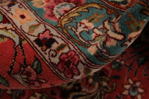 Tabriz Beige Square Hand Knotted 130 X 138 Area Rug 254-30232 Image 13