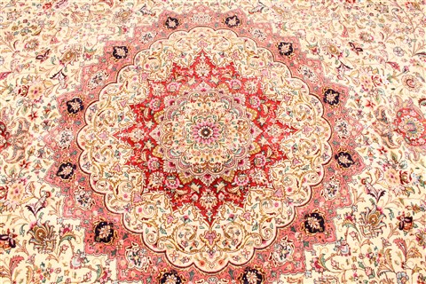 Tabriz Beige Square Hand Knotted 130 X 138 Area Rug 254-30232 Image 2