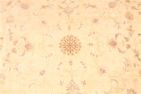 Tabriz Beige Round Hand Knotted 131 X 131 Area Rug 254-30233 Image 6