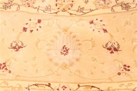 Tabriz Beige Round Hand Knotted 131 X 131 Area Rug 254-30233 Image 4