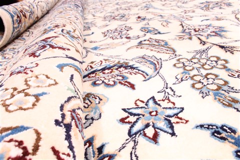 Nain White Hand Knotted 135 X 2011 Area Rug 254-30238 Image 10