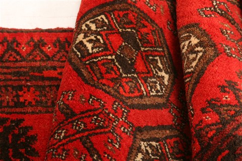 Bokhara Red Hand Knotted 311 X 65 Area Rug 100-30252 Image 2