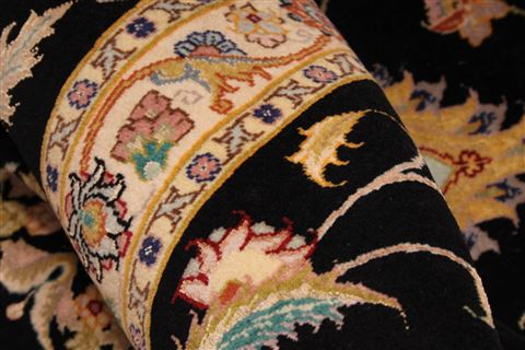 Tabriz Beige Hand Knotted 83 X 105 Area Rug 254-30262 Image 12