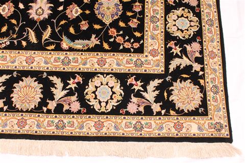 Tabriz Beige Hand Knotted 83 X 105 Area Rug 254-30262 Image 1