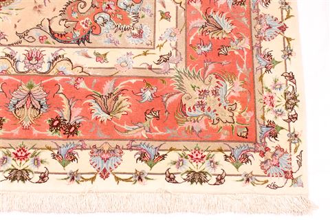 Tabriz Beige Hand Knotted 82 X 116 Area Rug 254-30264 Image 1
