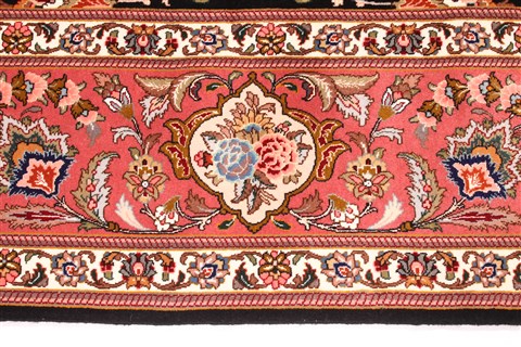 Tabriz Purple Hand Knotted 83 X 88 Area Rug 254-30265 Image 3