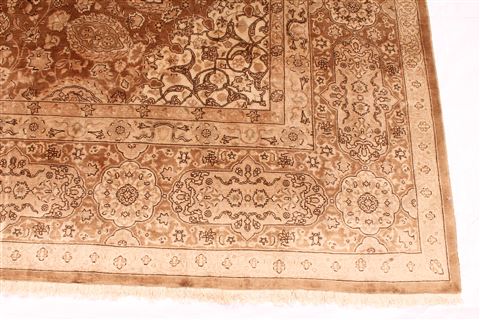 Tabriz Beige Hand Knotted 97 X 129 Area Rug 254-30271 Image 1