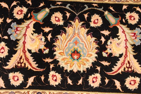Tabriz Beige Hand Knotted 117 X 157 Area Rug 254-30278 Image 7